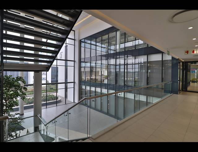 440M² OFFICE TO LET IN WATERFALL